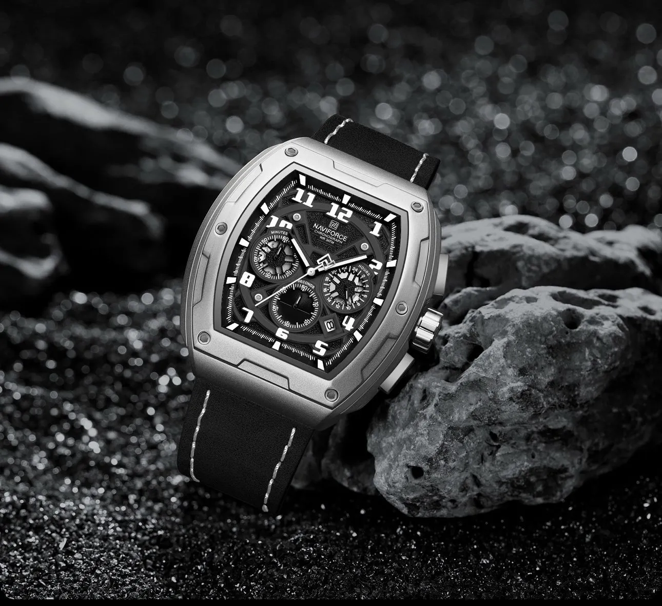 Main view of AURA Timepiece No. 13