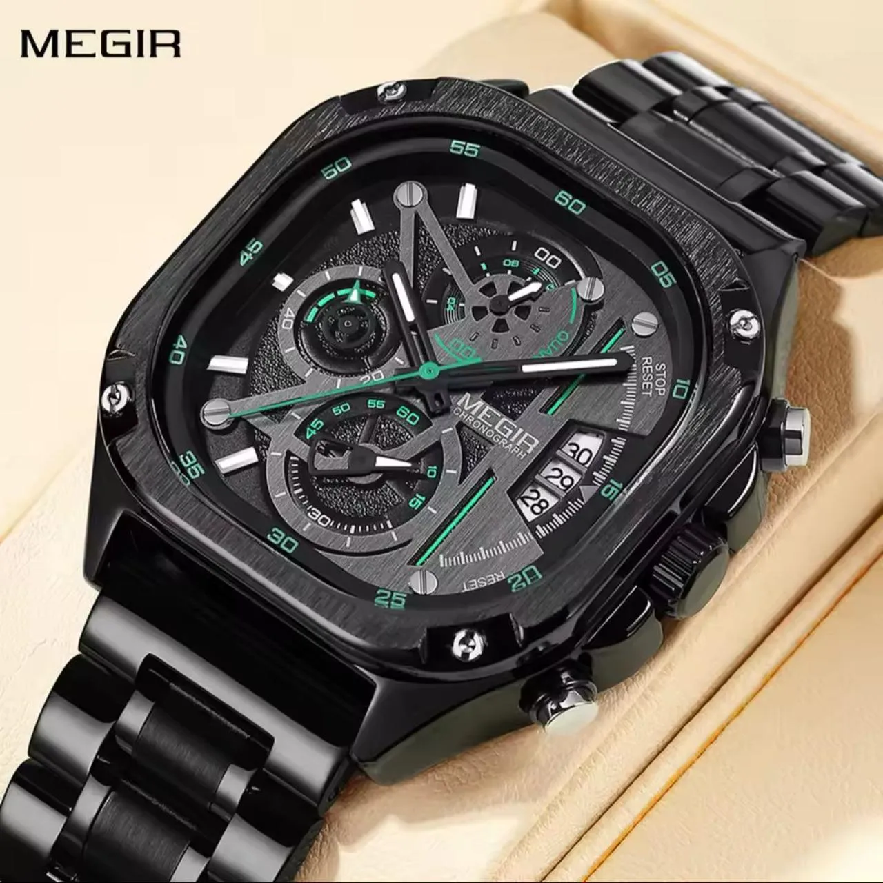Main view of AURA Timepiece No. 15
