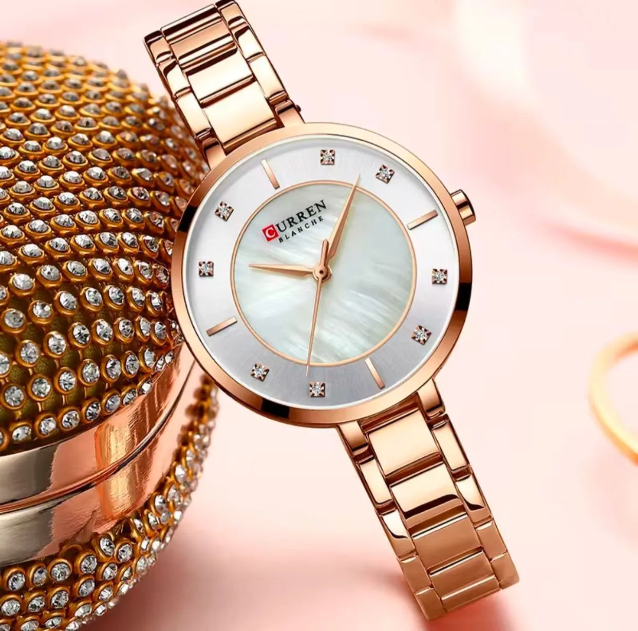 Main view of AURA Timepiece No. 16