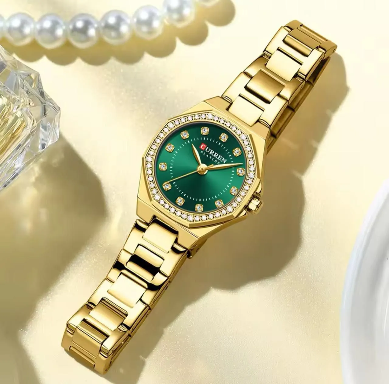 Main view of AURA Timepiece No. 36